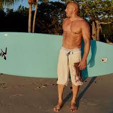 Vin Diesel, 52, shows off muscular physique as he poses shirtless in a pair  of board shorts on the beach | The US Sun