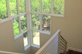 Biasanya pada rumah minimalis, bagian depan jendela sudah menjadi satu bagian dengan model pintu rumah minimalis, sehingga anda hanya perlu memilih jendela untuk ruangan lain, seperti jendela kamar atau ruangan lainnya. 13 Desain Jendela Unik Yang Kamu Belum Tahu
