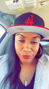 Table Vanessa Kate Alvarez