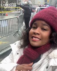 Los influencers/creadores de contenido en República Dominicana funcionan  más como un escudo del gobierno que como una distracción + Los libros que  cito/menciono son: Roba como un artista de Austin Kleon y