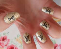 Louis Vuitton Acrylic Nail Designs Iucn Water Qa series plate in mdu gold.