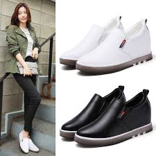 Kitchen, refrigerator, white cabinet, light hardwood floor, subway tile backsplashe, undermount sink, and. Internamente Aumentado 6cm Pequenos Sapatos Brancos Outono Inverno 2021 Estilo Quente Mocassins Cunha Calcanhar All Match Couro Sapatos De Viagem Sap Vulcaniz Fem Aliexpress