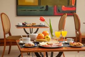 Business guests enjoy the breakfast. Bw Hotel Viterbo Viterbo Prenota Online Best Western