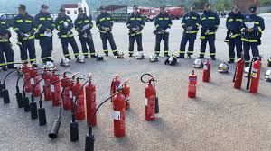 Πυροσβεστικη ακαδημια πυροσβεστικο σωμα προκήρυξη για την εισαγωγή 150 πτυχιούχων στην πυροσβεστική ακαδημία Pyrosbestikh Akadhmia Epishmo Site Akadhmias Pyrosbestikoy Swmatos