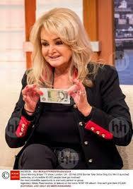 They are set to celebrate their 48th wedding anniversary in july, a month after the star turns 70. Pin By Theresajulia On Bonnie Tyler Bonnie Tyler Bonnie Style