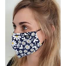 Boostons le port des #masques en tissu et les bonnes pratiques de santé publique. Masque De Protection En Tissu Bleu Motif Marguerites Contre Le Covid 19