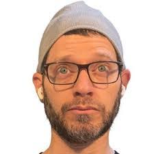 Jami Stout's Instagram, Twitter & Facebook