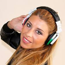 R.I.P Express Viviana ❤❤❤ Viviana Parisi aka Express Viviana is one of the  most appreciated Italian Hardstyle female DJ around the globe since 1999.  First female dj and producer hardstyle in Italy.