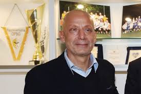 Vialli — gianluca vialli spielerinformationen geburtstag 9. Gianluca Vialli Parla Del Tumore Questa Malattia E Piu Dura Di Quanto Si Possa Sperare