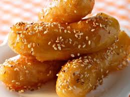 Decouvrez Notre Recette Facile Et Rapide De Beignets De Banane A La Chinoise Sur Cuisine Actuelle Retrouvez Les E Beignets Banane Recettes De Cuisine Recette