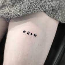 45 Tiny Tattoo Ideas That Will Inspire You To Get Inked First Tattoo Molitsy Blog Minimalist Tattoo Tiny Tattoos Tattoos