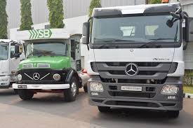 Mercedes Benz Celebrates 25 000th Locally Produced Commercial Vehicle Autoworld Com My
