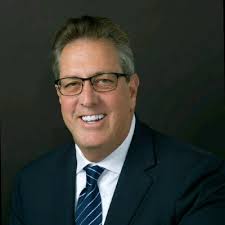 I am excited to announce that at the end of June, I will be transitioning  from my current role at Banner Health to Chief Medical Officer of HealthyU  Family Medicine! I'm looking