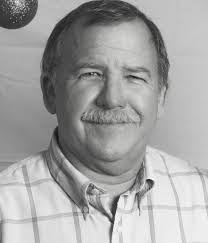 Sidney Gee's Instagram, Twitter & Facebook