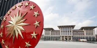 Sedat peker, records his videos in his dubai hotel room. Mmilbvryc6plhm