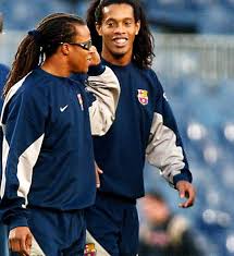 Ronaldinho gaúcho best skills & goals for fc barcelona, brazil, ac milan. Bringback Fcbarcelona Edgardavids The Man That Brought Us Skills With A Smile Ronaldinho Ronaldinho Respectandenjoy Nikefootball Instagram Com