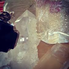 Crystals can receive and hold thought forms and when this is done with intention, it is activating a crystal means simply to make it more active by working with it or engaging it in various ways. 5 Steps For Setting Intentions Manifestation With Crystals At New Moon Hibiscus Moon Crystal Academy