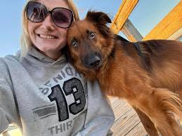 I got a feeling grinning Gabe gone be a asset to Big Shirley with Midnight  Blue once everybody find out who he is lol