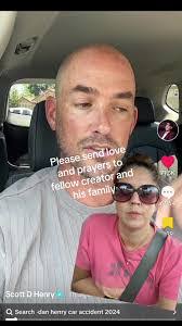 Scott Drollinger's Instagram, Twitter & Facebook