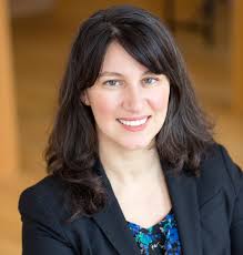 Melissa Holsinger's Instagram, Twitter & Facebook