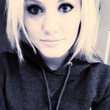 Amber Kroeger's Instagram, Twitter & Facebook