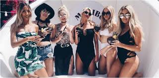 What To Wear In Ibiza 2018 Missguided Ibiza Outfits Ibiza Fashion Ibiza Swimwear