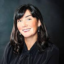 The Lighthouse Keeper's Wife by June O'Sullivan