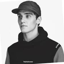 I'm thrilled to share that I'm now starting my new role as a Communications  Specialist at Electrolux! Working in the Operations Communications team  these past 14 months has been an absolute… |