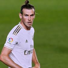 Real madrid'de görev yaptığı iki senede uefa şampiyonlar ligi, i̇spanya kral kupası, uefa süper kupa şampiyonlukları yaşayan ancelotti, bu sezon everton ile premier lig'i 10. Oauzjroxnkc9tm