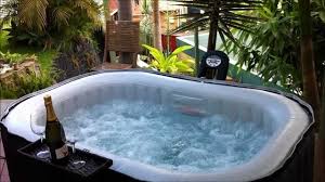 Jacuzzi makes and sells 23 different hot tub models. Mspa B 90 Alpine Inflatable Hot Tub Review Bubble Jets Inflatable Hot Tubs Reviews