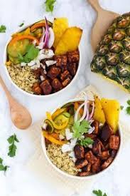 6 Idees De Recettes Pour Te Faire Un Bon Poke Bowl A La Maison Nightlife Bbq Tofu Meatless Monday Recipes Tofu