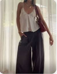 Leah Bentz (leahbntz)