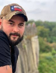 Jason Strom's Instagram, Twitter & Facebook