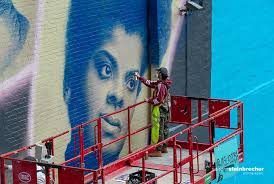 Friday Favorite: The Education Project 📸 From 2008 to 2016, I photographed  everyday life inside Chicago Public high schools across the city.  Classrooms, pep rallies, parades, performances, graduations, quiet moments,  and everything