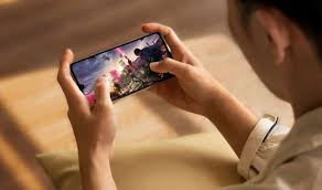 Berikut daftar tipe, spesifikasi, dan harga terbaru yang dapat menjadi pilihan anda berdasarkan informasi yang didapat hingga akhir bulan mei 2021 kemarin Harga Dan Spesifikasi Vivo V21e Droidpoin