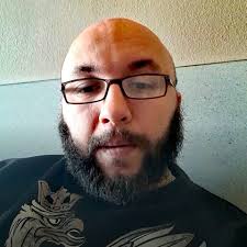 DZIECI W RELACJI PATOSTREAMERA