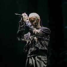 mabel matiz adli kullanicinin mabel matiz sahne fotograflari panosundaki pin fotograf