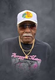 Chester Howard's Instagram, Twitter & Facebook