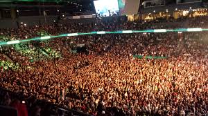 Concert de crăciun ștefan bănică cluj 2018. Clujenii S Au Inghesuit Cu Miile La Sala PolivalentÄƒ Ca SÄƒ VadÄƒ Vedetele Anilor 80 Www Actualdecluj Ro