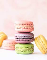 The controversial poster was put on display in toulon, var for a public view over the weekend as citizens took to the streets to demonstrate against the. Handgemachte Macarons Emily S Chocolaterie Kucherei