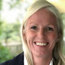 Elizabeth Kintz's Instagram, Twitter & Facebook