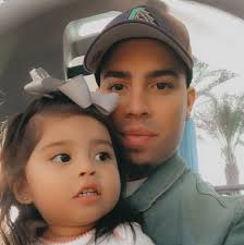 Help needed! I cant put my finger