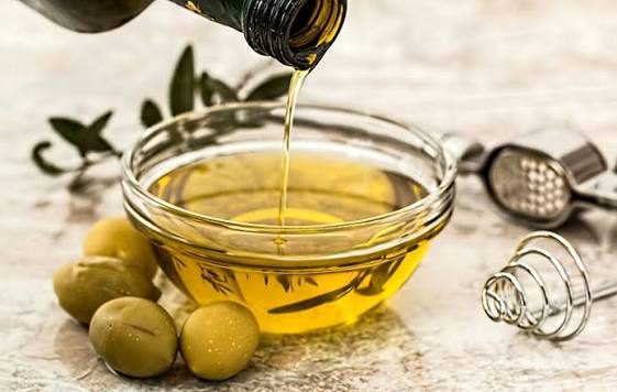 Olive oil health benefits and why you should add it to your diet | Good  Food Is Good Medicine | UC Davis Health