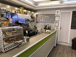 Come arredare un bar o una pasticceria tanto stile e pochi. Come Rinnovare Il Bar 3 Idee Originali Per Renderlo Unico Mondodecor It