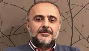حكمت محكمة فرنسية على رفعت الاسد بالسجن أربع سنوات ومصادرة أملاكه في فرنسا بعد إدانته رفعت الأسد، شقيق الرئيس السوري السابق، حافظ، وعم الرئيس الحالي بشار. Ù…ÙˆÙ‚Ø¹ Ø§Ù„Ø­Ù„ Ù†Øª Ø¯Ø±ÙŠØ¯ Ø±ÙØ¹Øª Ø§Ù„Ø£Ø³Ø¯ ÙŠÙ‡Ø§Ø¬Ù… Ø±Ø§Ù…ÙŠ Ù…Ø®Ù„ÙˆÙ ÙˆÙŠØªÙ‡Ù…Ù‡ Ø¨Ø§Ù„ØªØ³Ø¨Ø¨ Ø¨Ø²ÙŠØ§Ø¯Ø© Ø§Ù„Ø¹Ù‚ÙˆØ¨Ø§Øª Ø§Ù„Ø£Ù…ÙŠØ±ÙƒÙŠ Ø©