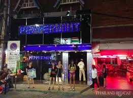 Before giving you an overview of the best pattaya gogo bars, i would like. Top 6 Best Go Go Bars In Pattaya Thailand Redcat