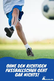 Ein Kinder Fussballschuh Ist Wichtig Fur Das Fussballtraining Fussballspielen Macht Spass Und Ist Sport Und Daher Die Perfekte Freizeitakti Kinder Fussballtor