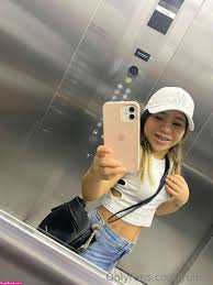 Yunuen Yared Kiwipeelz Nude OnlyFans Photos 5 - Leaknudes