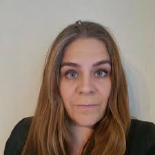 Today I celebrate 8 years of working at Metro Bank (UK)! Here is a photo  from that very day. It's been an amazing journey from Cashier to Local  Director, I am so