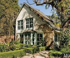 Hollywood Producer Alan Ladd Jr S Renovated Beverly Hills Residence Architecture Beverly Hills Houses Hamptons House